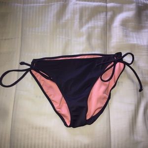 VS bow bikini bottom